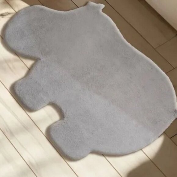 New Mon Chateau Gray HIPPO Carpet Rug - Picture 3 of 6